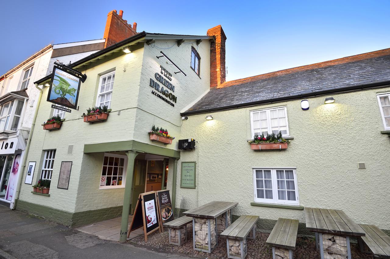 The Green Dragon Wellington  Luaran gambar